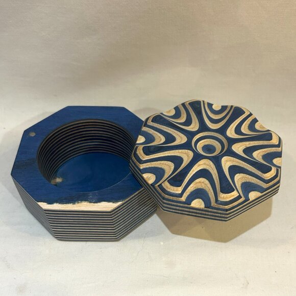 Island Bamboo Pakkawood Salt Cellar Spice Box Trinket Box Blue w/ Magnet Lock - Picture 4 of 6